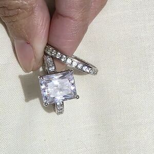 Elegant Silver and White Crystal Ring Set